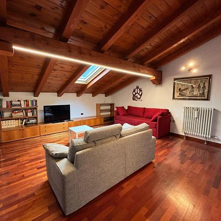 アイマヴィルLa Casa Dell'Aceroアパートメント エクステリア 写真